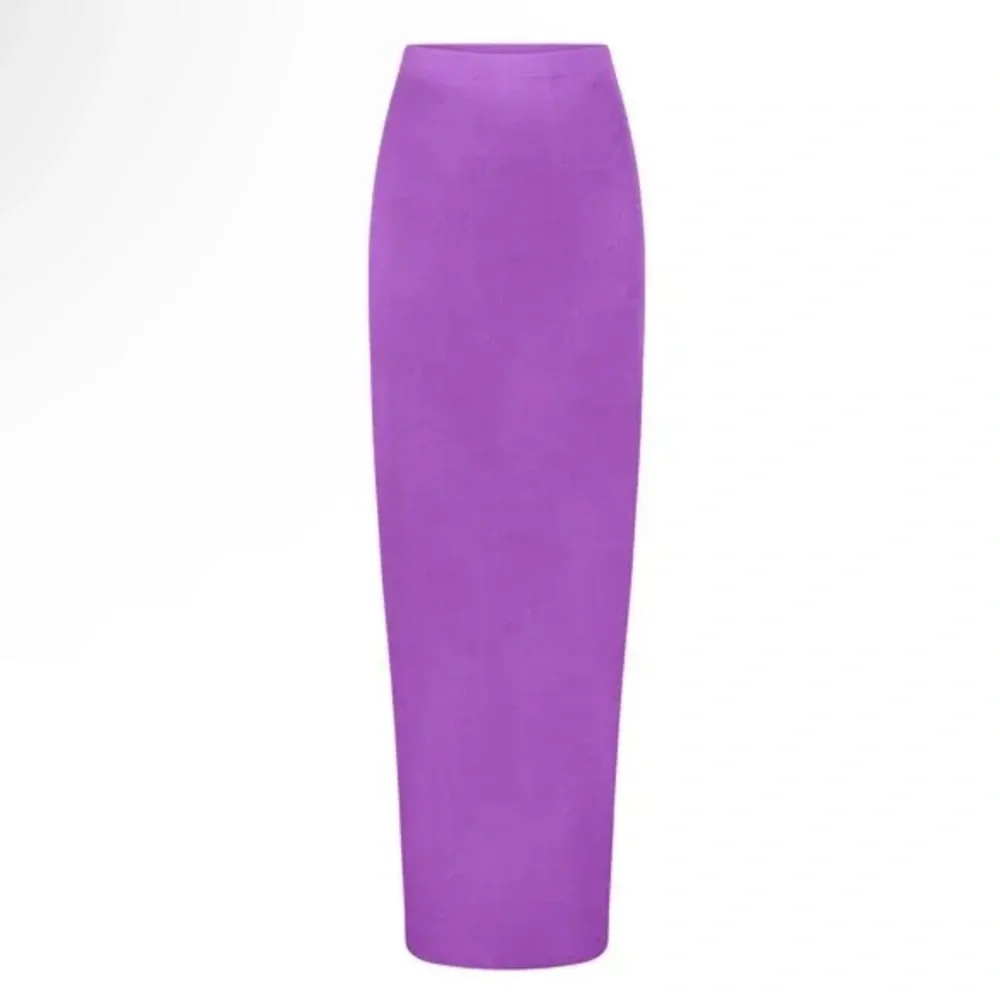 Sw17.  Skims violet 💟signature swim long tube skirt XS  NWT